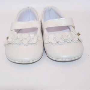 Charming Cream Kids Dress Shoes with Floral Accents